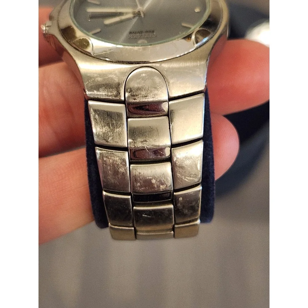 Citizen Eco-Drive E101-K17535 Silver Tone Stainless Steel Grey Dial Watch WR100